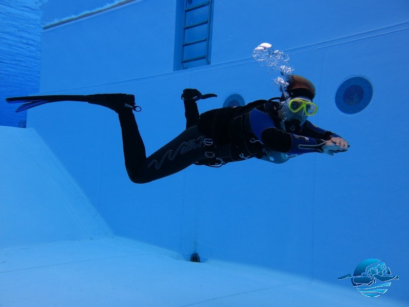 Frank xDeep Stealth Pool Gärtringen 1