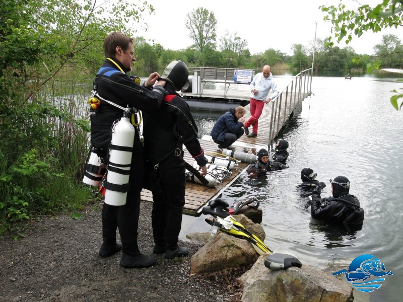 Sidemount Testevent Seahorse Kronau Test im Wasser durch Testteam 03